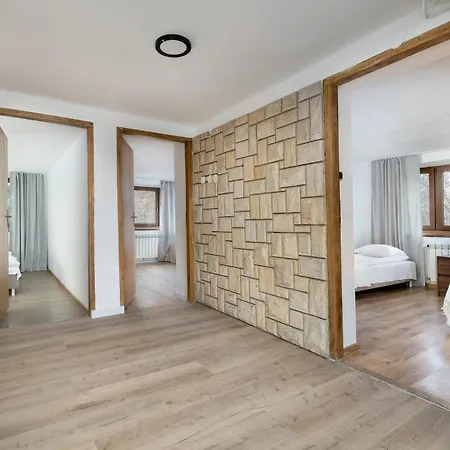 Modrzejewska In The Centre Of By Renters *